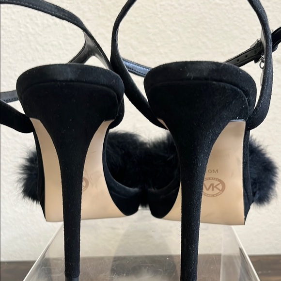 Michael Kors Black Heels with Stiletto Heel and Fur Detail Never Worn - Picture 3 of 10